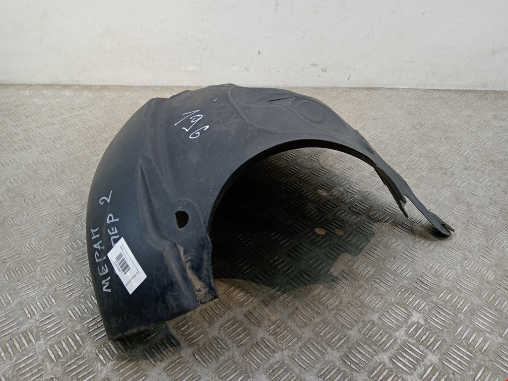 Локер (подкрылок) передний правый RENAULT Megane I 1996-2002