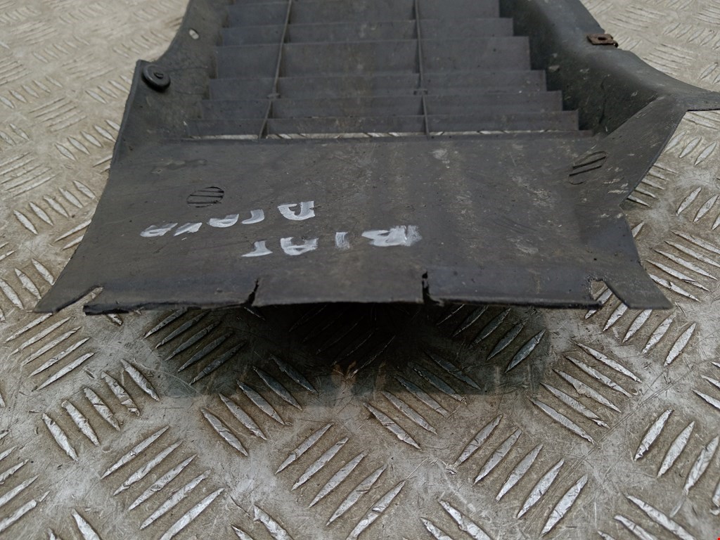 Локер (подкрылок) передний левый FIAT Bravo 1995-2001