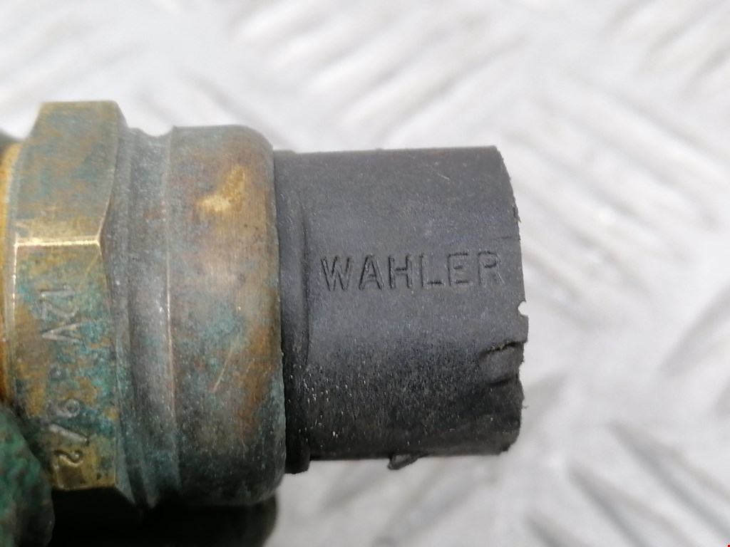 Датчик температуры (охлаждающей жидкости) VOLKSWAGEN Passat B5 1997-2005