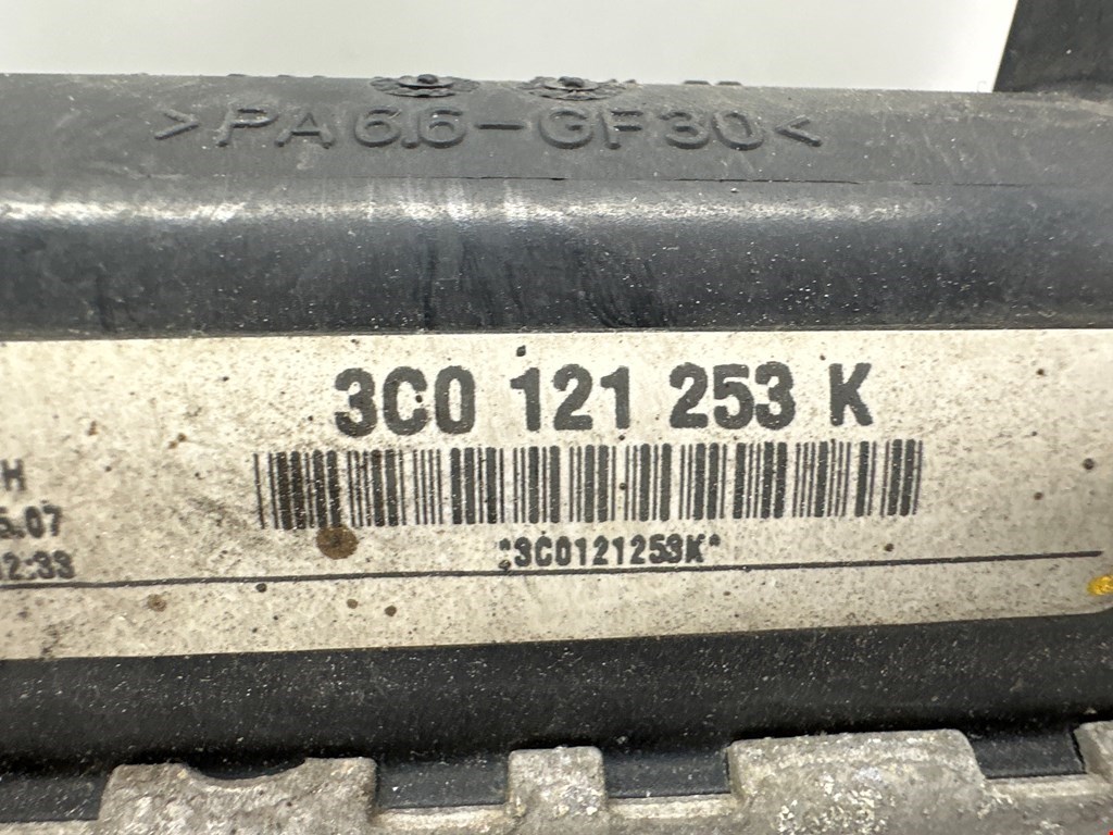 Радиатор основной VOLKSWAGEN Passat B6 2005-2011