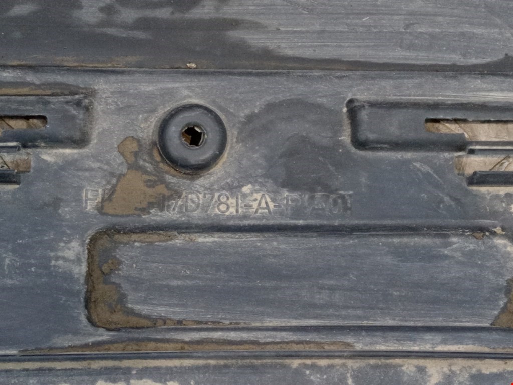 Бампер задний LAND ROVER Discovery Sport 2014-н.в.