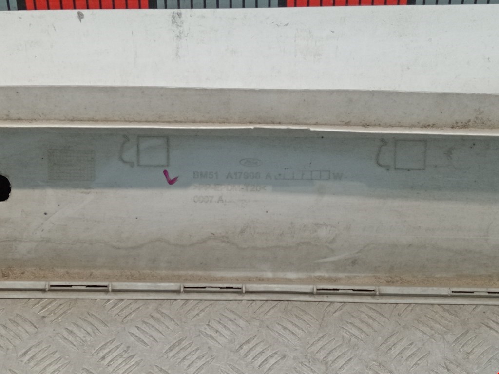 Бампер задний FORD Focus III 2011-2019