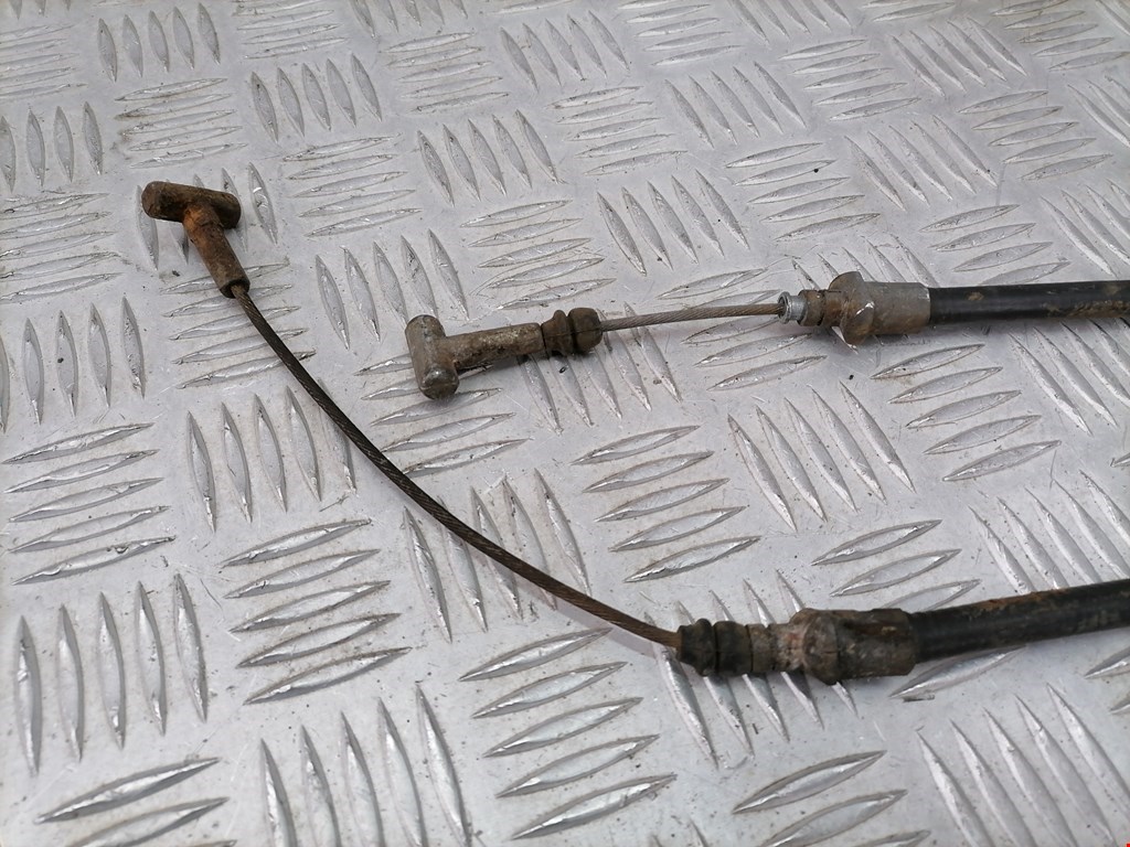 Трос стояночного тормоза левый/правый IVECO Daily III 1999-2006