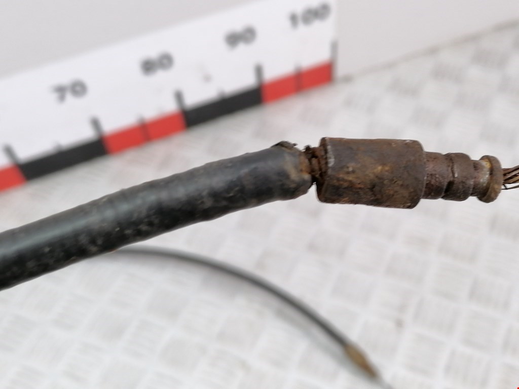 Трос стояночного тормоза левый/правый IVECO Daily III 1999-2006