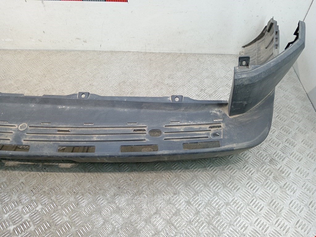 Бампер задний LAND ROVER Discovery IV 2009-2016