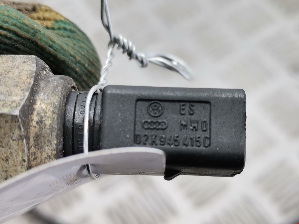 Датчик включения заднего хода VOLKSWAGEN Golf IV 1997-2003