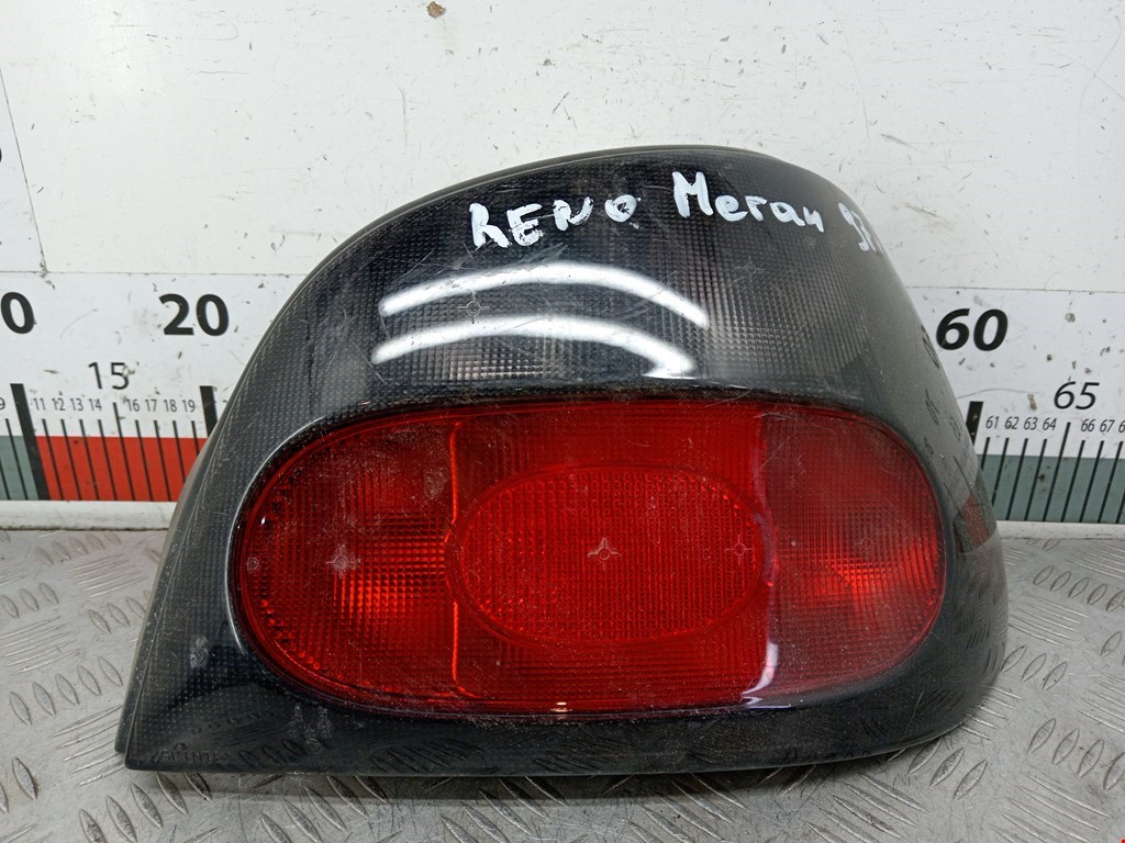 Фонарь задний правый RENAULT Megane I 1996-2002