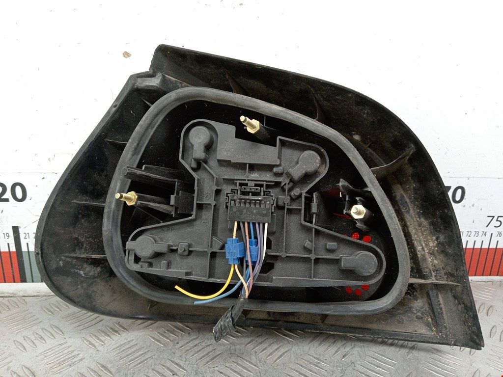 Фонарь задний правый RENAULT Megane I 1996-2002