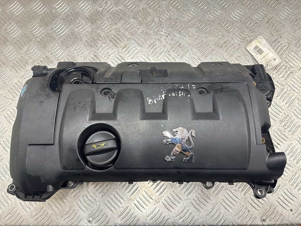 Крышка головки блока (клапанная) PEUGEOT 308 2007-2015