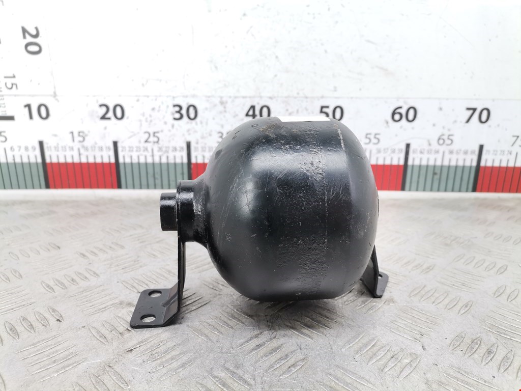 Гидроаккумулятор Mercedes S-Class (W220) (1998-2005)