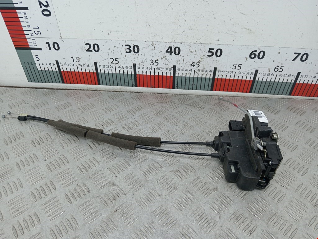 Замок двери передней левой CHEVROLET Captiva 2006-2010