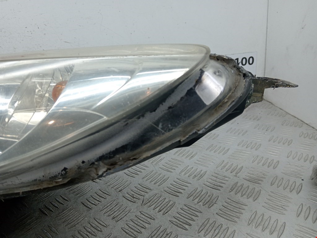Фара левая PEUGEOT 207 2006-2015