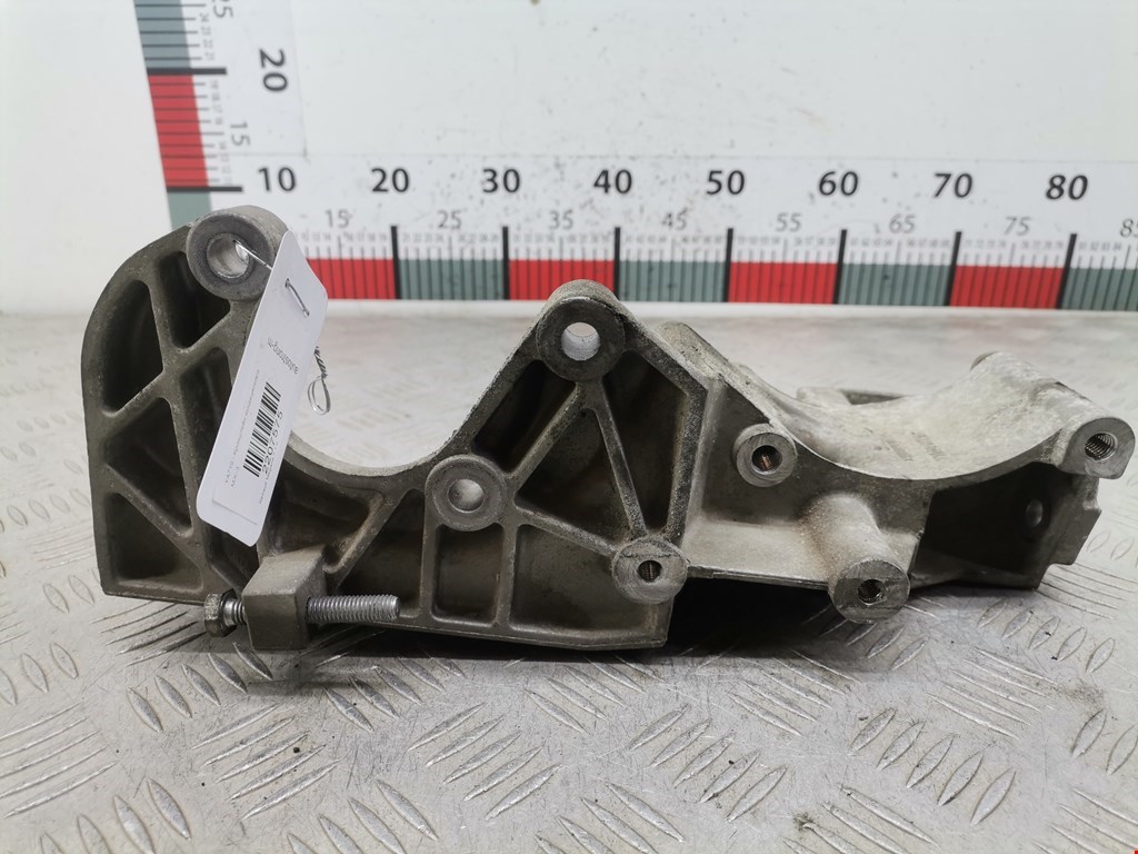 Кронштейн кондиционера RENAULT Megane I 1996-2002