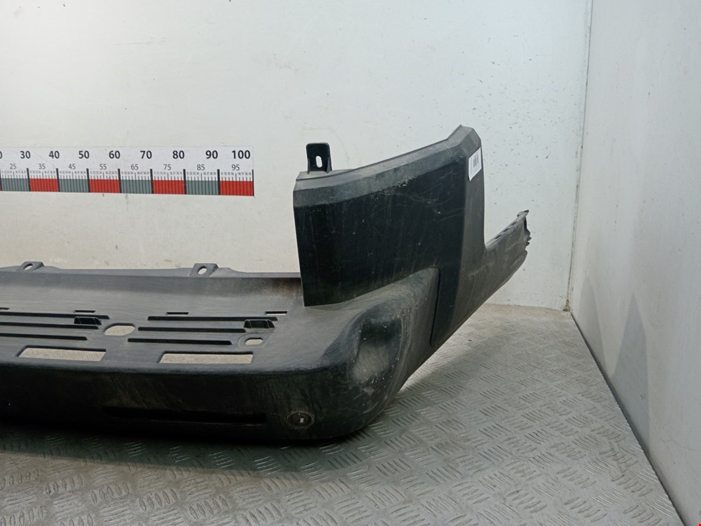 Бампер задний LAND ROVER Discovery IV 2009-2016