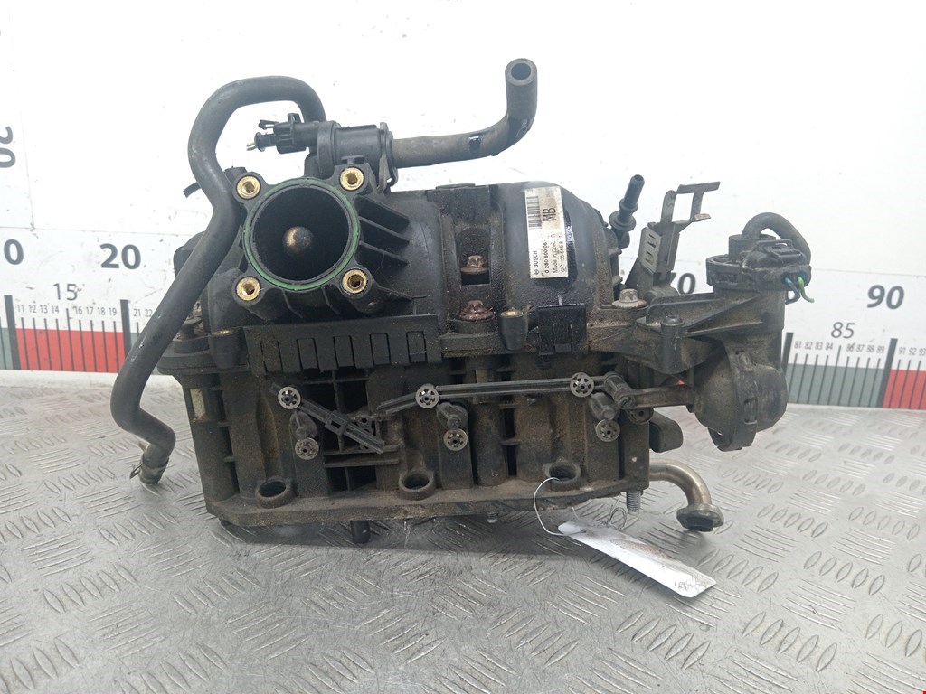 Коллектор впускной Opel Corsa C (2000-2006)