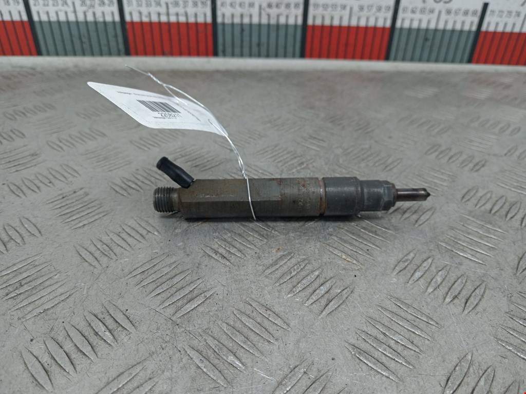 Форсунка дизельная механическая Volkswagen Golf 4 (1997-2004)