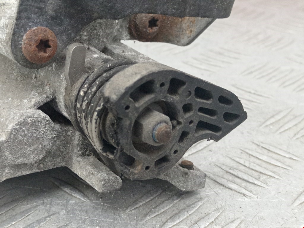 Заслонка дроссельная электрическая FORD Fiesta 2001-2008