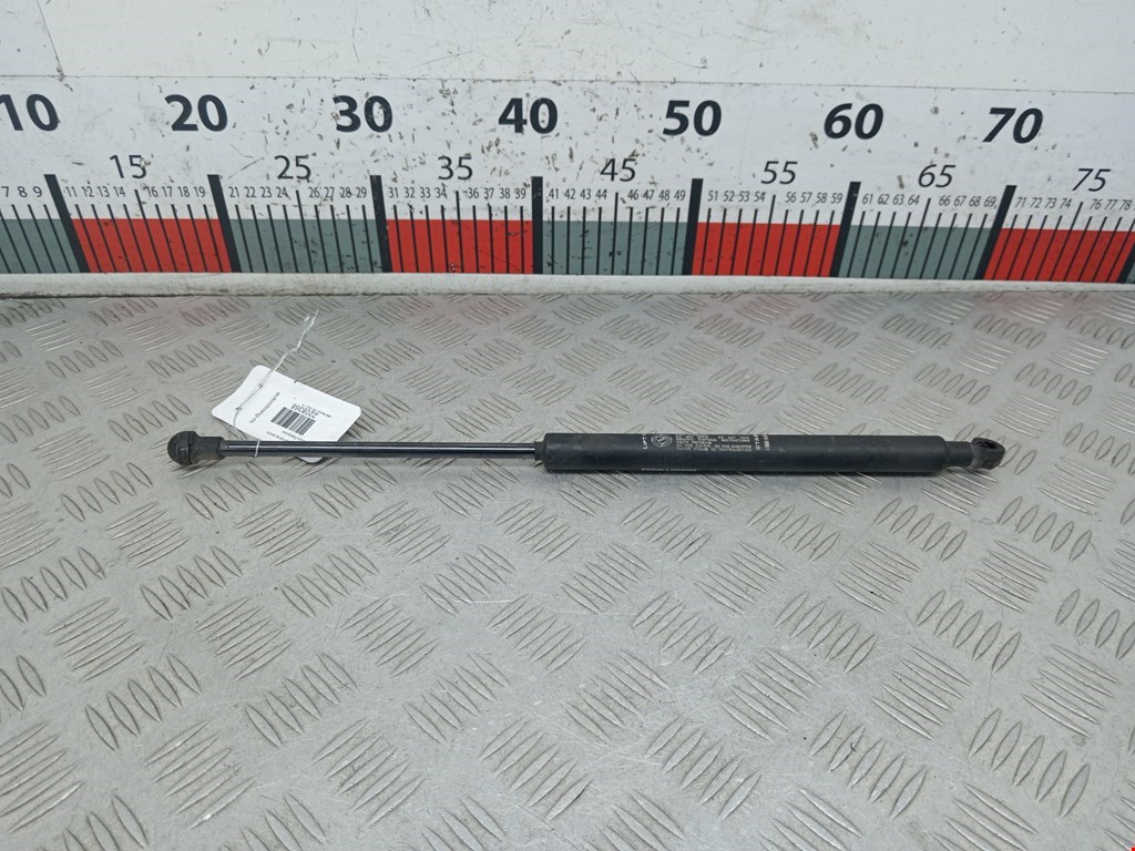 Амортизатор капота левый=правый ALFA ROMEO 156 1997-2007