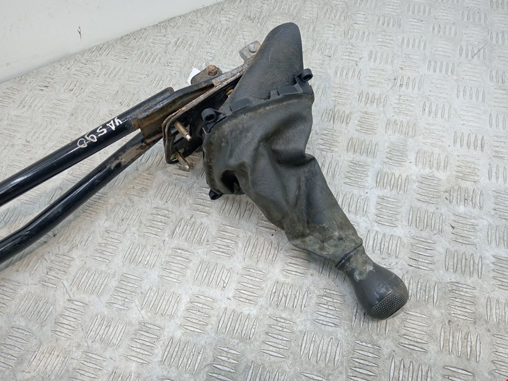 Кулиса (селектор) АКПП/МКПП в салоне MAZDA Premacy CP 1999-2004