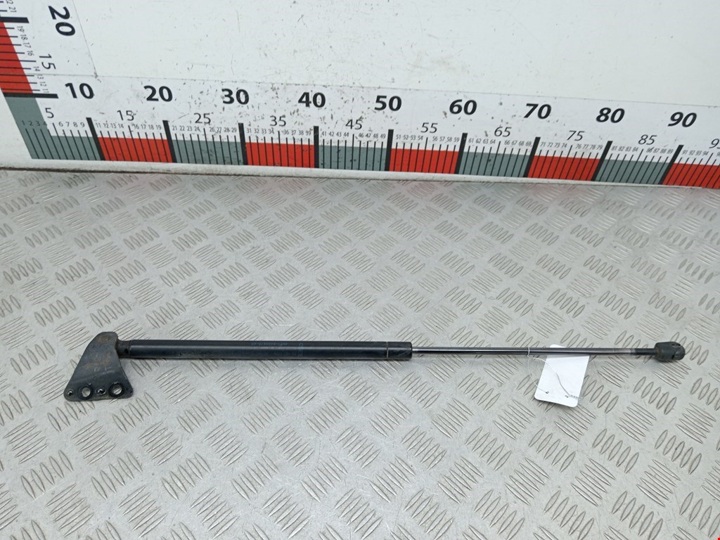 Амортизатор крышки (двери) багажника FORD Focus II 2005-2011