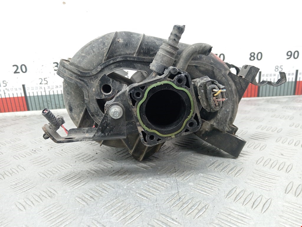 Коллектор впускной MITSUBISHI Colt Z3 2003-2012