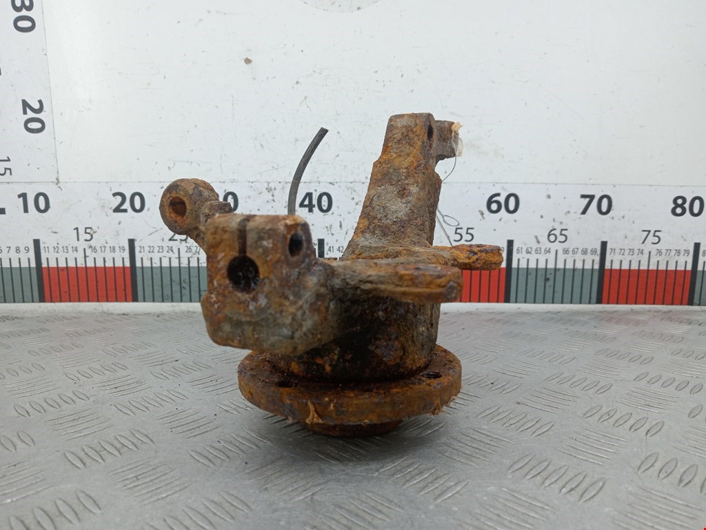 Ступица передняя левая NISSAN Micra K12 2003-2010