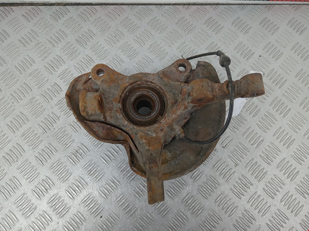 Ступица передняя правая MITSUBISHI Colt Z3 2003-2012