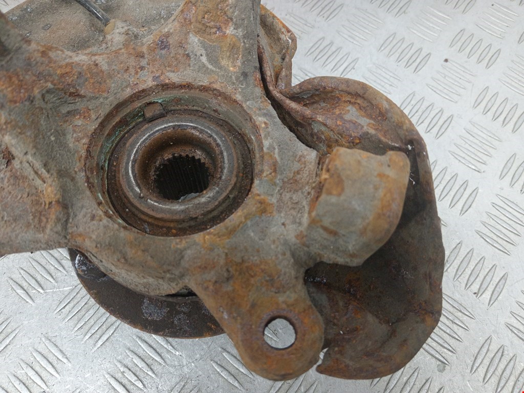 Ступица передняя правая MITSUBISHI Colt Z3 2003-2012