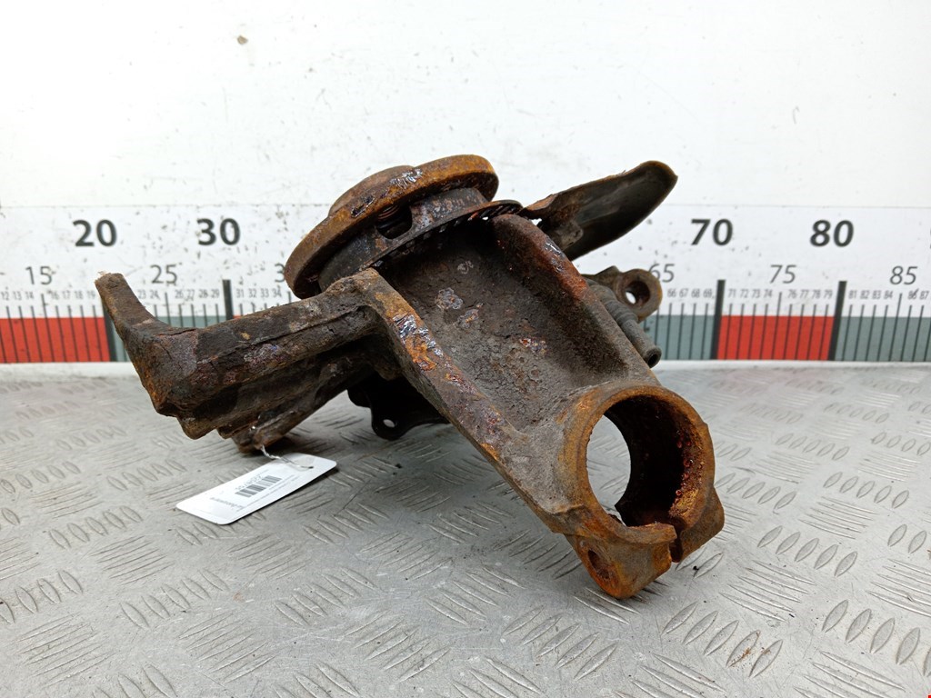 Ступица передняя правая VOLKSWAGEN Golf IV 1997-2003