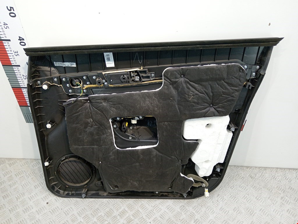 Обшивка двери передняя левая CHEVROLET Captiva 2006-2010