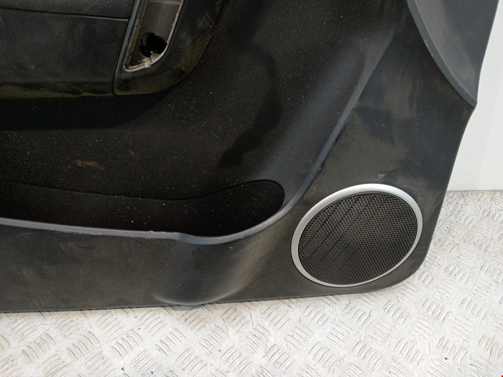 Обшивка двери передняя левая CHEVROLET Captiva 2006-2010