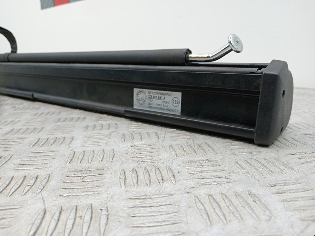 Шторка багажника (полка) SKODA Octavia A5 1Z- 2004-2013