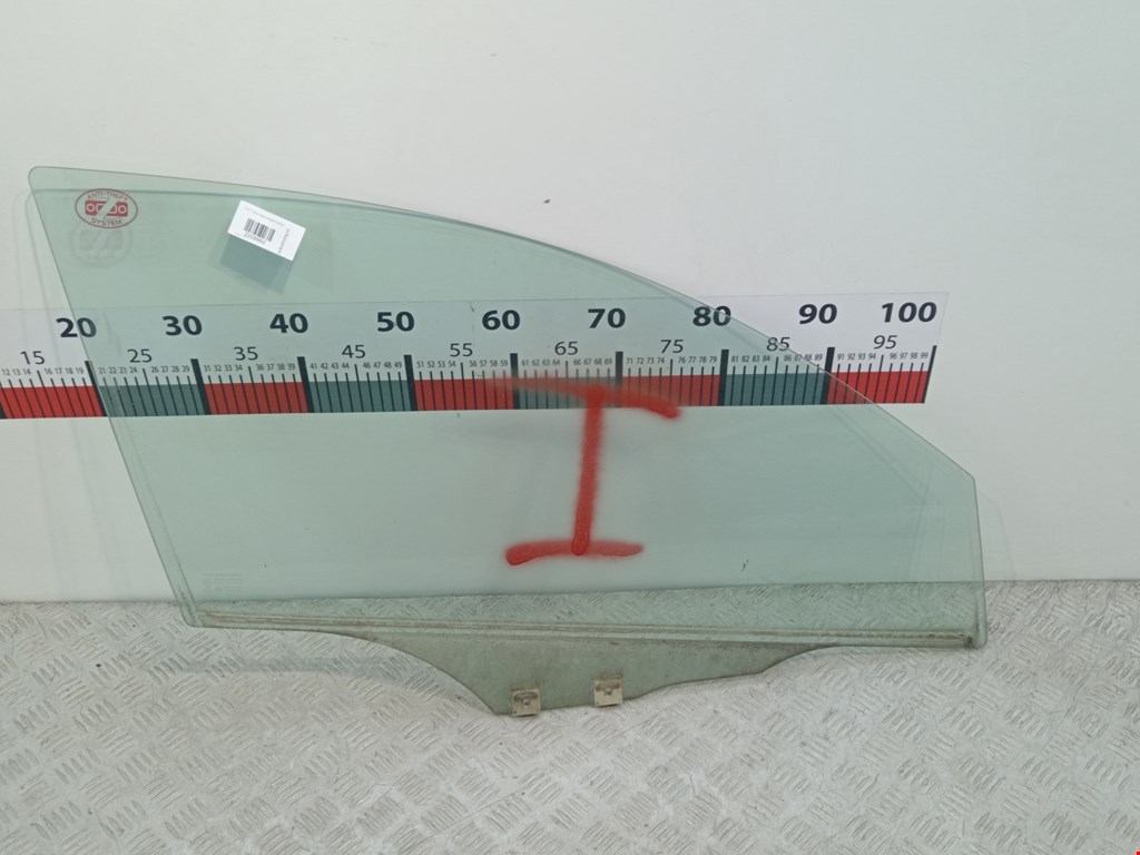 Стекло двери переднее правое MAZDA Mazda 3 BK 2003-2009