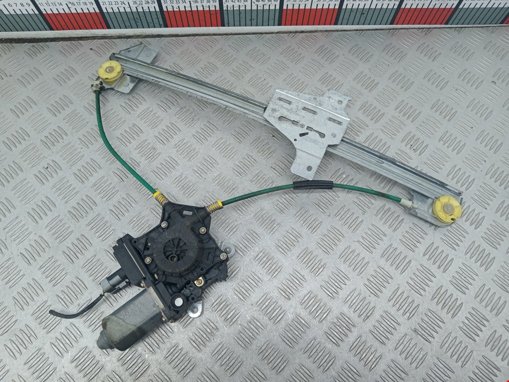 Стеклоподъемник задний правый CITROEN C8 2002-2014