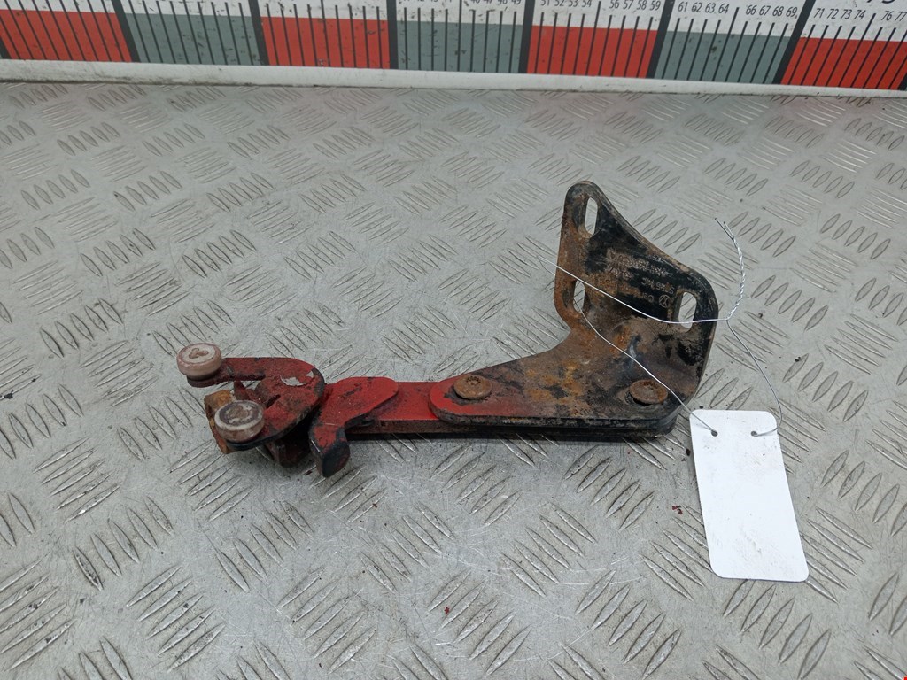 Ролик двери сдвижной (левый/правый средний верхний/нижний) VOLKSWAGEN Caddy III 2004-2015