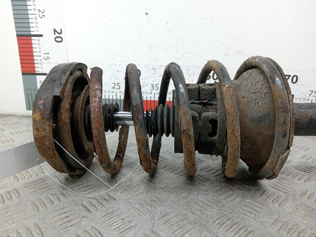 Амортизатор передний правый RENAULT Megane I 1996-2002