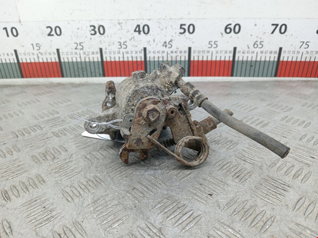 Суппорт задний левый AUDI A6 C5 1997-2004