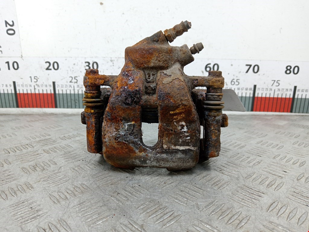 Суппорт передний левый Citroen C2 (2003-2009)