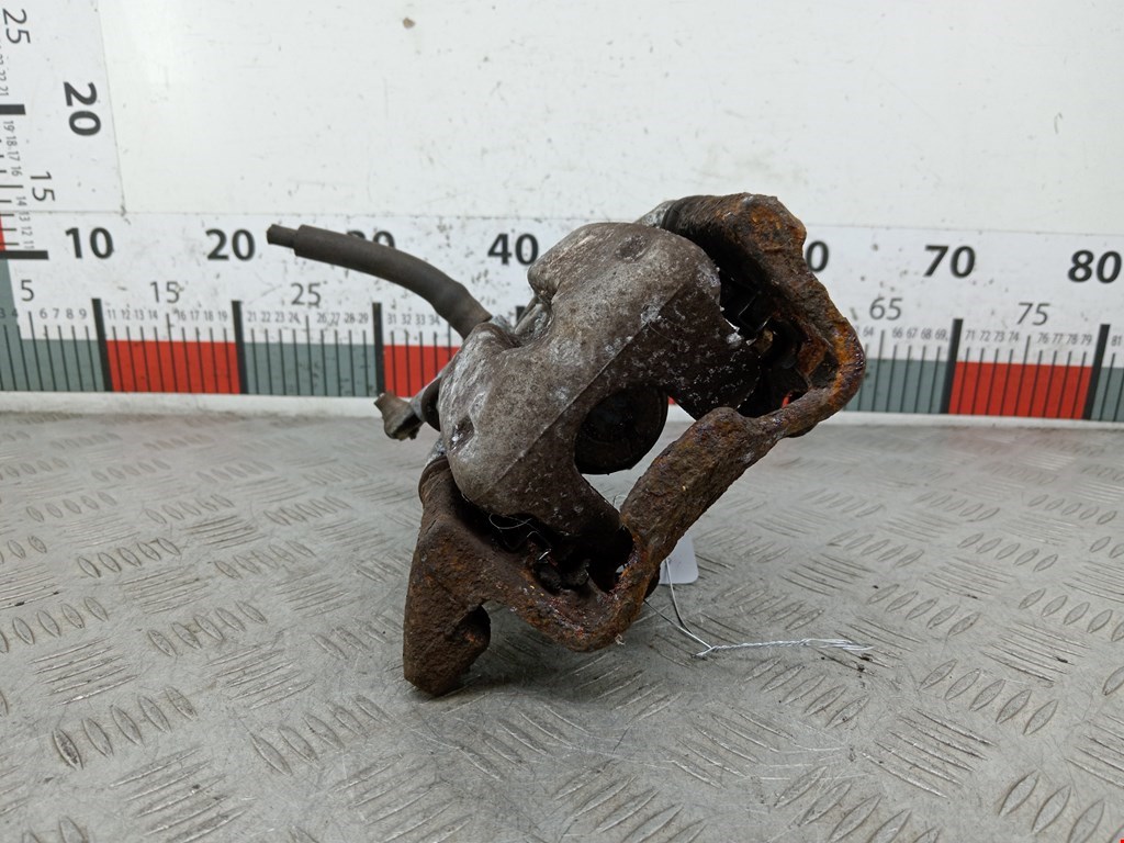 Суппорт задний левый VOLKSWAGEN Caddy III 2004-2015