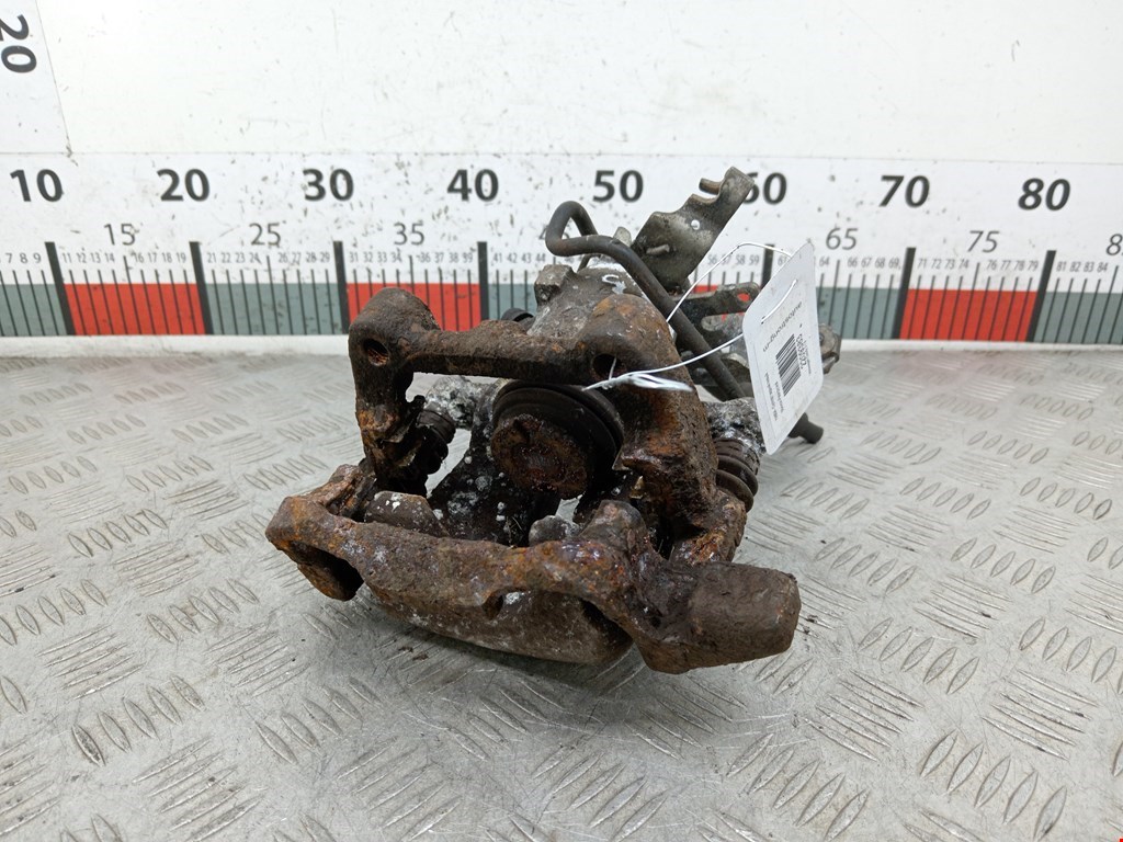 Суппорт задний левый VOLKSWAGEN Caddy III 2004-2015