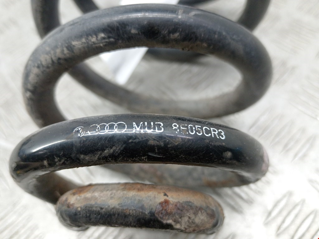 Пружина задняя левая/правая AUDI A4 B6 2001-2005