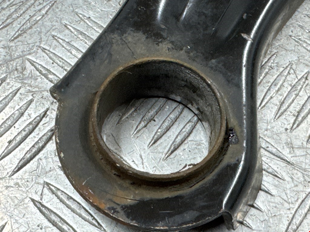 Рычаг передний левый FORD Mondeo II 1996-2000