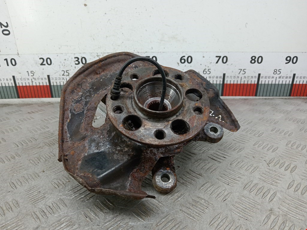 Ступица передняя левая MERCEDES-BENZ A-Class W169 2004-2012