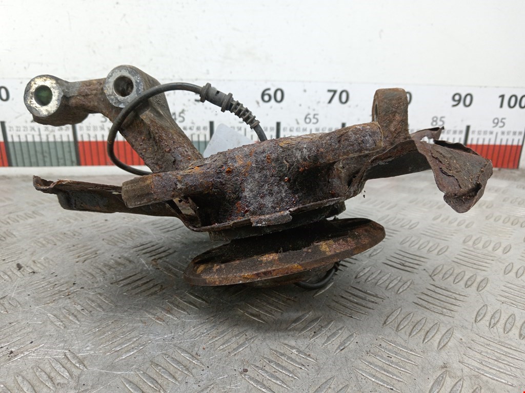 Ступица передняя левая MERCEDES-BENZ A-Class W169 2004-2012