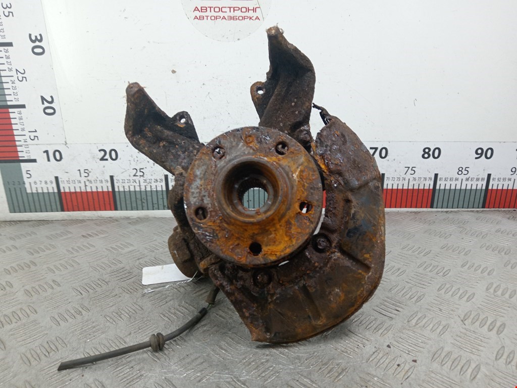 Ступица передняя правая VOLKSWAGEN Golf IV 1997-2003