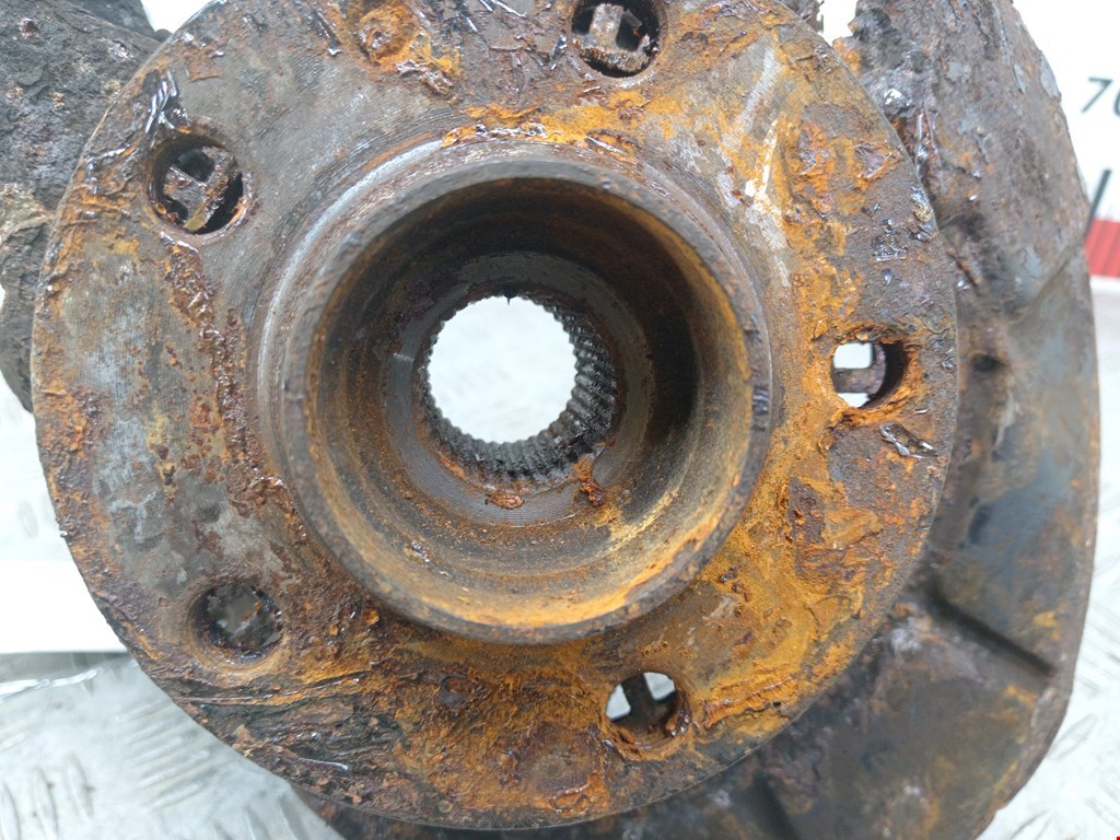 Ступица передняя правая VOLKSWAGEN Golf IV 1997-2003