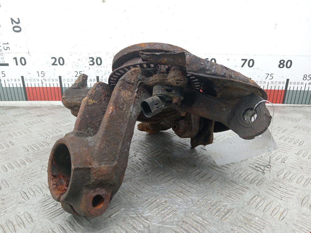 Ступица передняя правая VOLKSWAGEN Golf IV 1997-2003