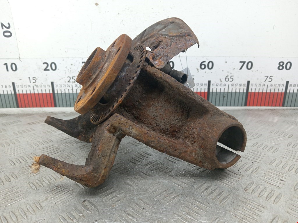 Ступица передняя правая VOLKSWAGEN Golf IV 1997-2003