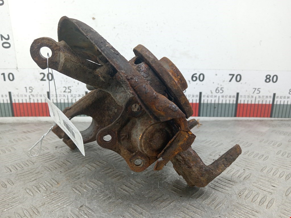 Ступица передняя правая VOLKSWAGEN Golf IV 1997-2003