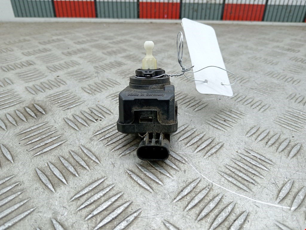 Моторчик корректировки фар (Корректор фары) CHRYSLER PT Cruser 2000-2010